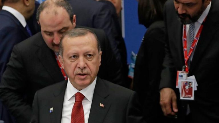 Turkey, Saudi Arabia discuss efforts to end Qatar rift