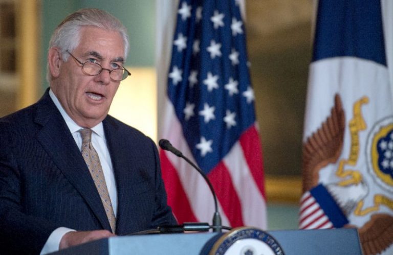 Tillerson urges Saudi-led coalition to end Qatar blockade