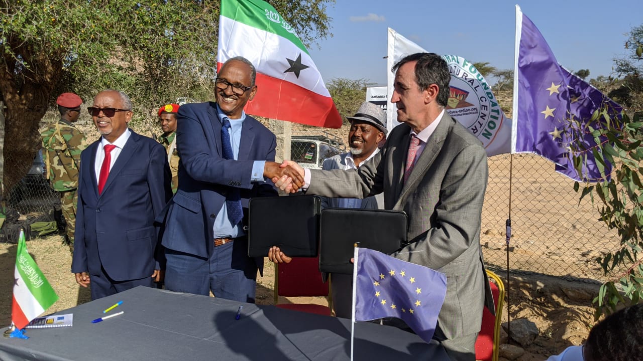 Eu and Hargeisa Cultural Centre Join Hands to Protect the Laas Geel Cave Paintings