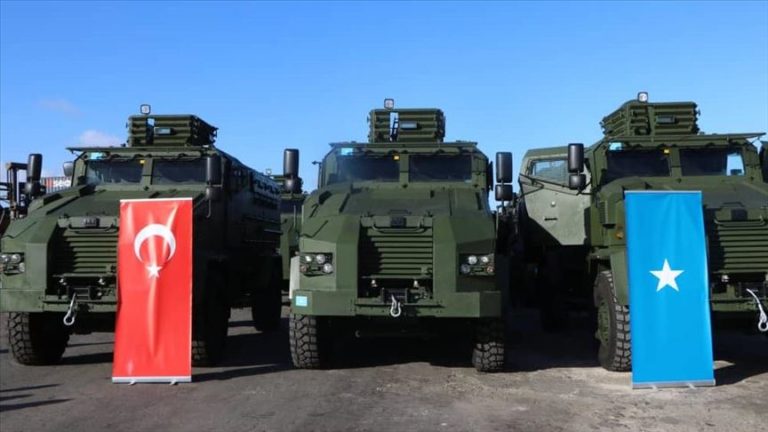 Turkey donates 12 military vehicles to Somalia