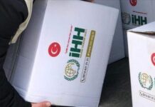Turkish humanitarian agency distributes food assistance in Somalia