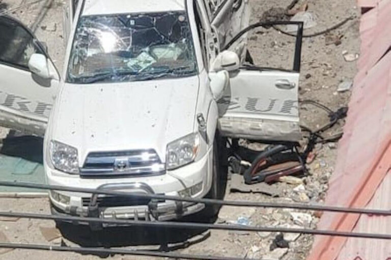 Somalia's government spokesperson was wounded on Sunday in an explosion in the capital suspected to have been set off by a suicide bomber, a Reuters photographer and state-run media said.