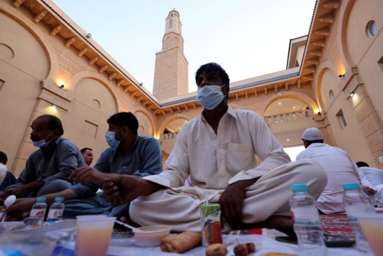 People gather for a communal iftar at Al Rajhi Mosque in Riyadh, Saudi Arabia. Reuters