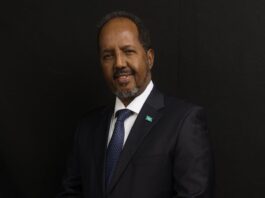 Somalia's Parliament elected former president Hassan Sheikh Mohamoud as the country's new president Sunday.