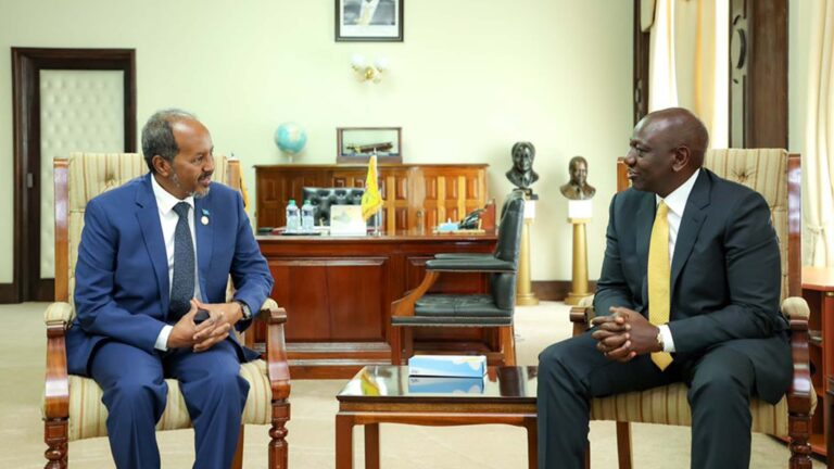 Somalia’s President Hassan Sheikh Mohamud met Kenyan leader William Ruto in Nairobi for talks on key bilateral issues