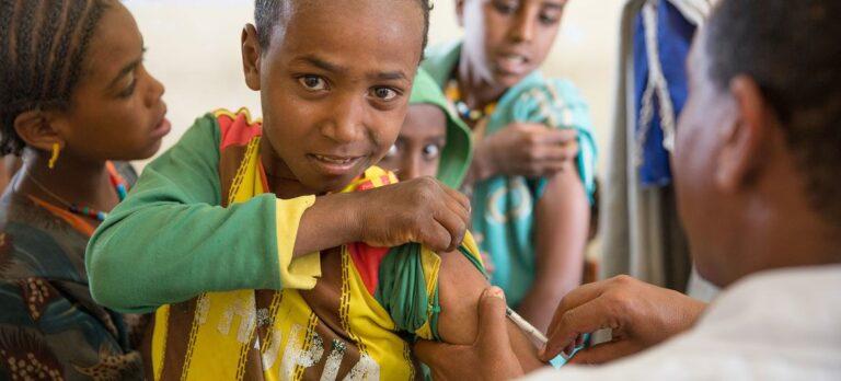 © UNICEF/Hema Balasundaram A boy receives a measles inoculation at a health centre in Ethiopia's Tigray region. (file)