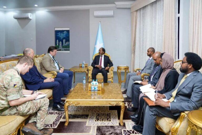 UK Minister for Armed Forces visits Mogadishu to strengthen the UK-Somalia partnership