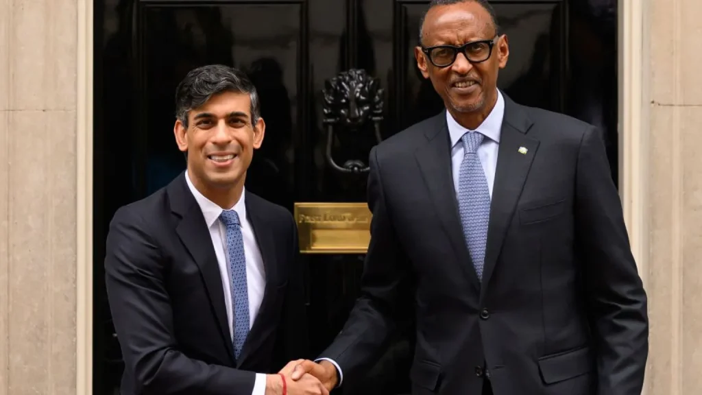 Getty Images Former Prime Minister Rishi Sunak (L) and Rwandan President Paul Kagame (R) were proponents of the controversial scheme