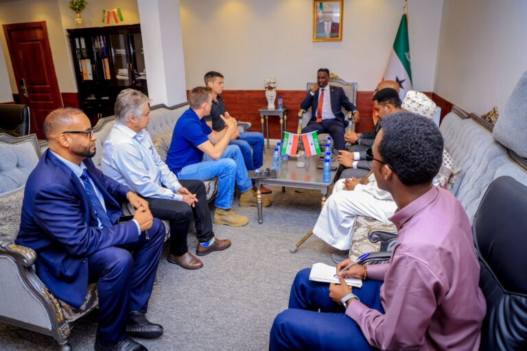Somaliland hosts Australian, Canadian investors eyeing mining sector