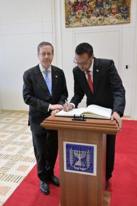 Somaliland Ambassador Presents Credentials to Israeli President