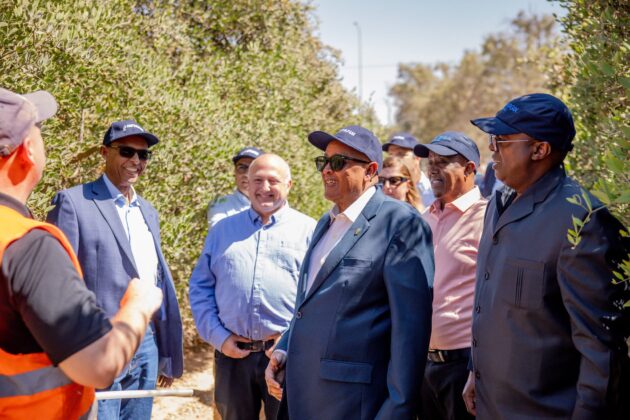President Irro visits an agricultural research and production site, where Israeli specialists showcase modern farming techniques, efficient water use and advanced agricultural practices.