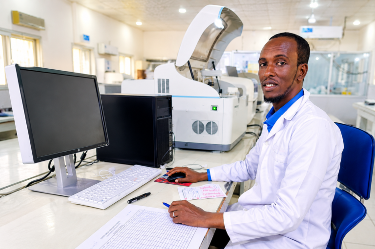 Medical laboratory professional Abdilaahi Abdi Muse works in a clinical laboratory in Somaliland. Drawing on nine years of laboratory experience and more than a decade of volunteer service, he developed Badbaado Blood to connect patients with volunteer blood donors.