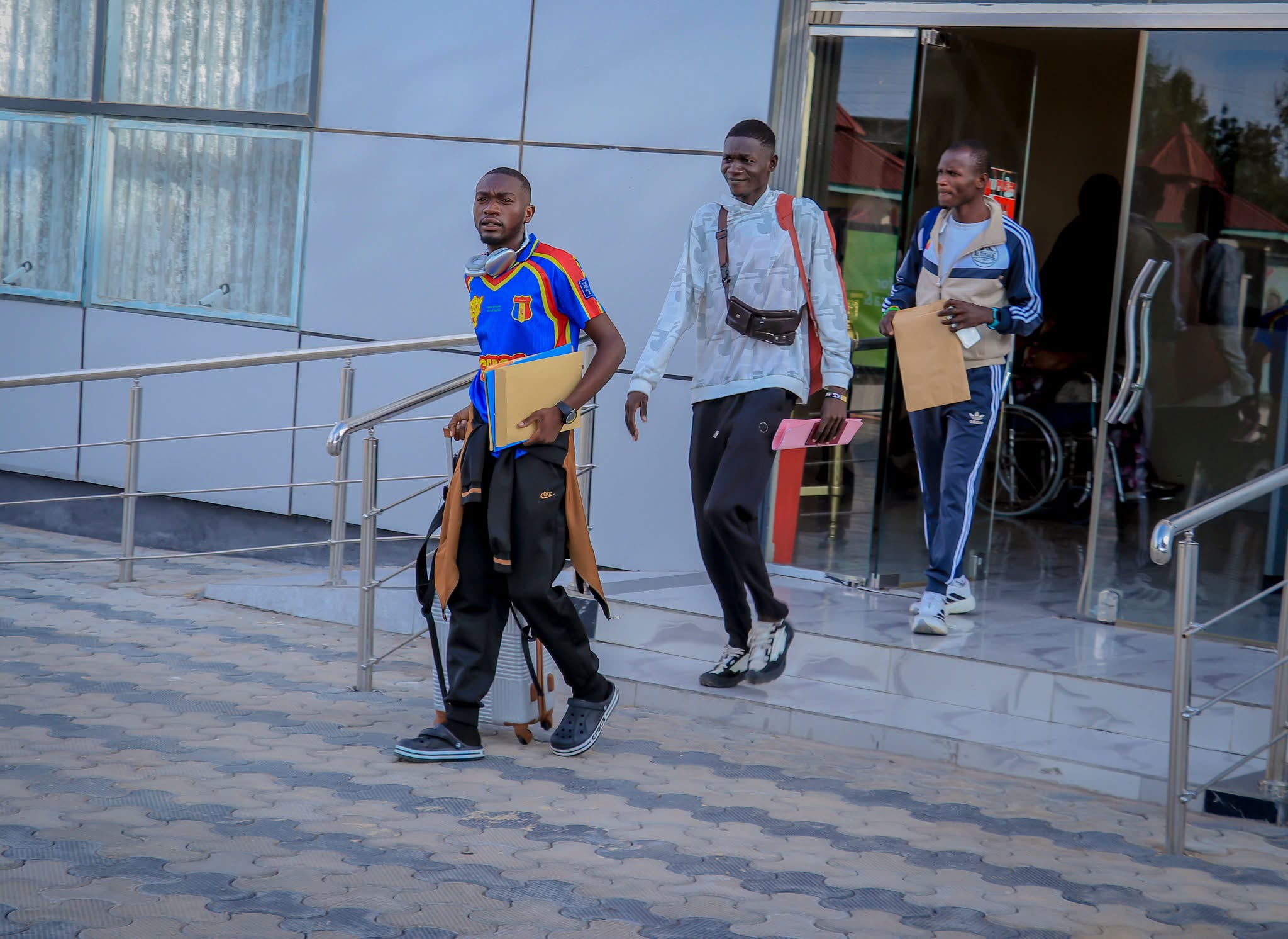 Athletes from five African countries are welcomed by Somaliland Ministry of Youth and Sports officials at Egal International Airport in Hargeisa ahead of the Hargeisa International Half Marathon, scheduled for October 2, 2026.