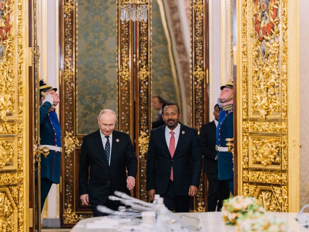 Russian President Vladimir Putin and Ethiopian Prime Minister Abiy Ahmed arrive for bilateral talks at the Kremlin in Moscow, October 29, 2026. Photo: Ethiopian Prime Minister’s Office.
